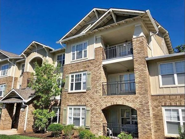 1122 Tree Top Way, Knoxville, TN 37920