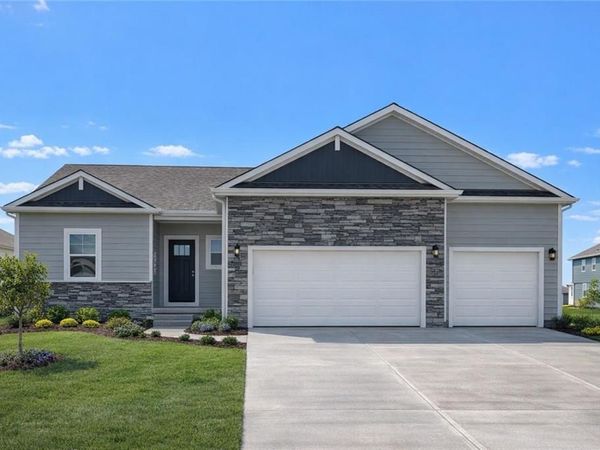 17827 Houston Street, Gardner, KS 66030