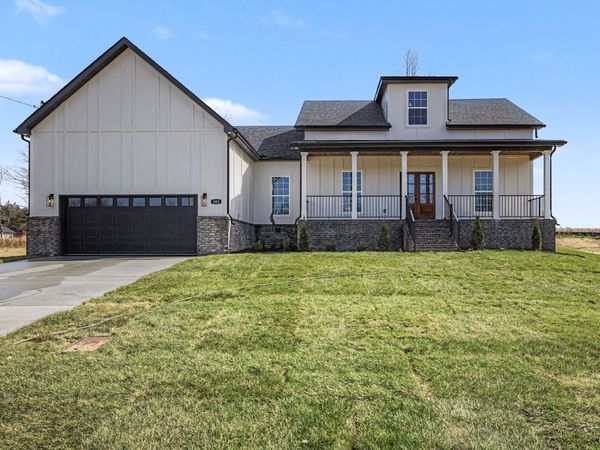 302 Cornerstone Dr, Shelbyville, TN 37160