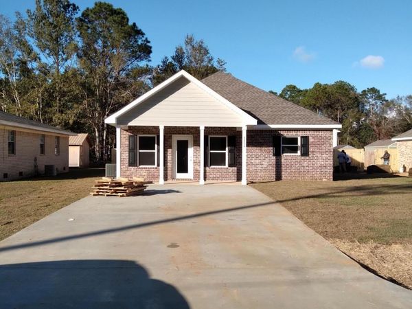3232 Grouper Road, Gautier, MS 39553