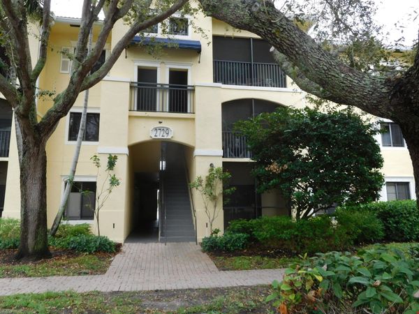 2729 Anzio Court, Unit 102, Palm Beach Gardens, FL 33410