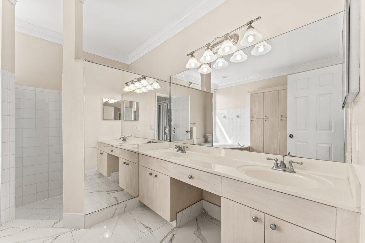 5872 NW 73rd Court, Parkland, FL 33067 Photo