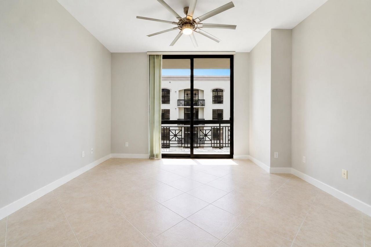 801 S Olive Avenue, Unit 1515, West Palm Beach, FL 33401 Photo