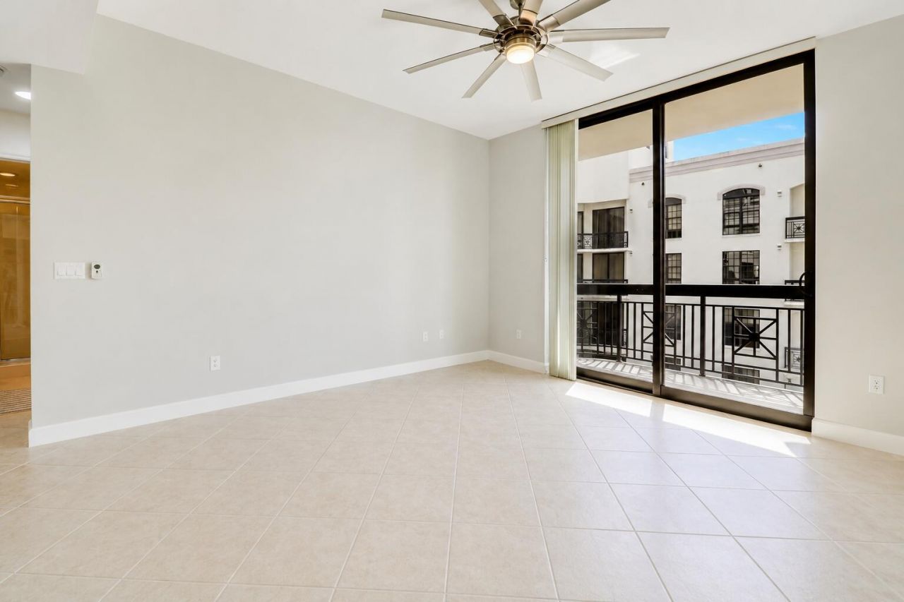 801 S Olive Avenue, Unit 1515, West Palm Beach, FL 33401 Photo