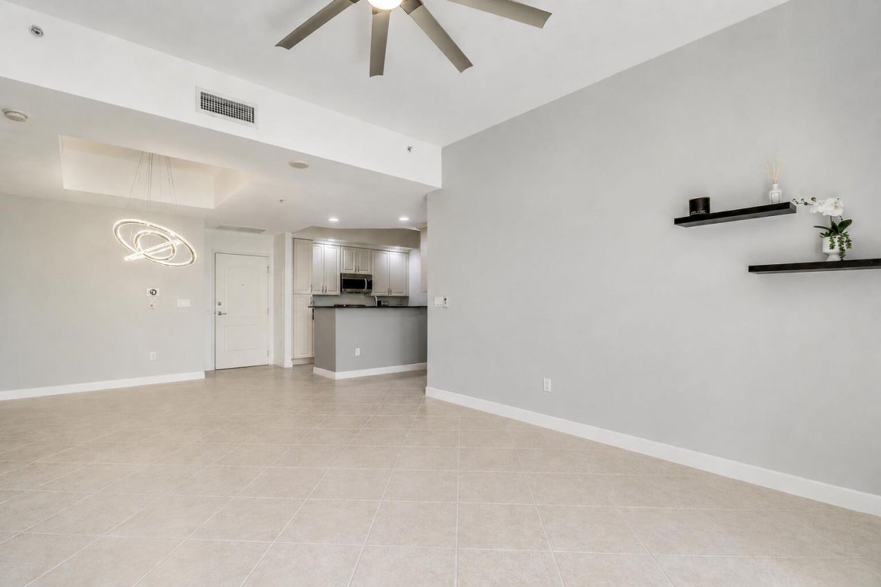 801 S Olive Avenue, Unit 1515, West Palm Beach, FL 33401 Photo