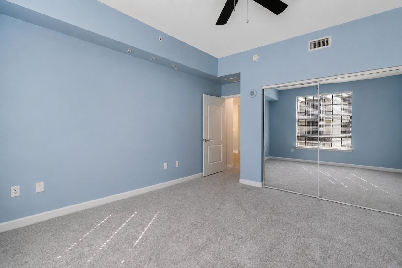 801 S Olive Avenue, Unit 1515, West Palm Beach, FL 33401 Photo