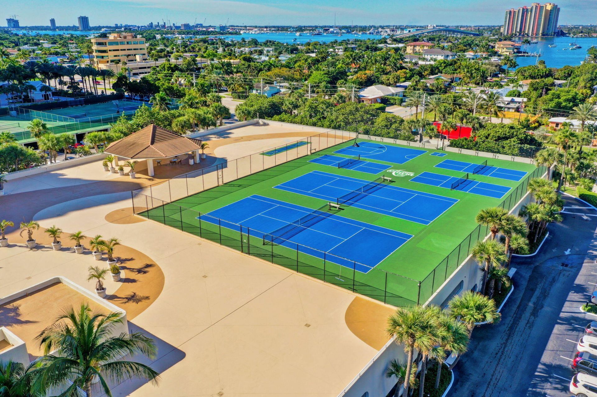 3000 N Ocean Drive, Riviera Beach, FL 33404 Photo