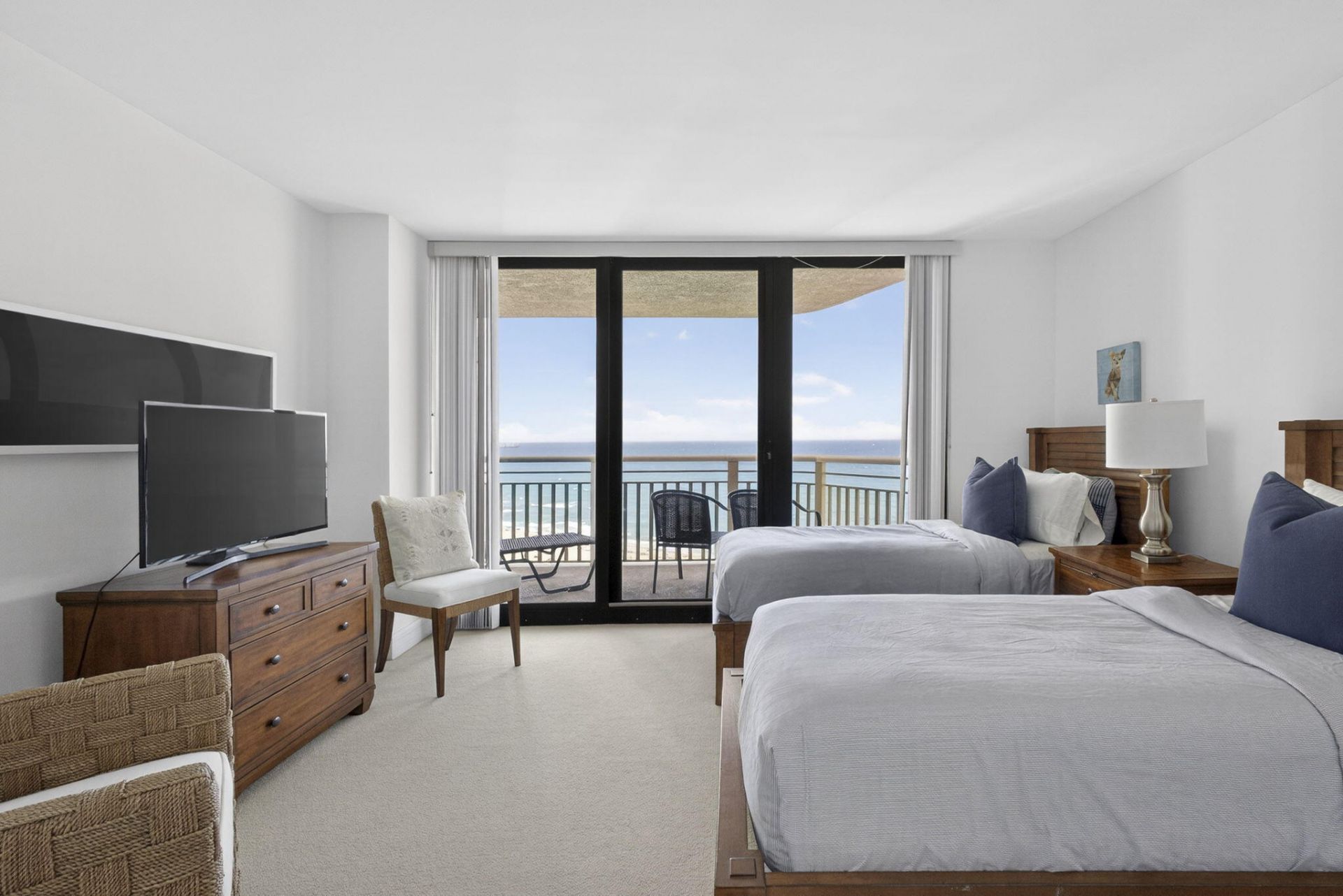 3000 N Ocean Drive, Riviera Beach, FL 33404 Photo