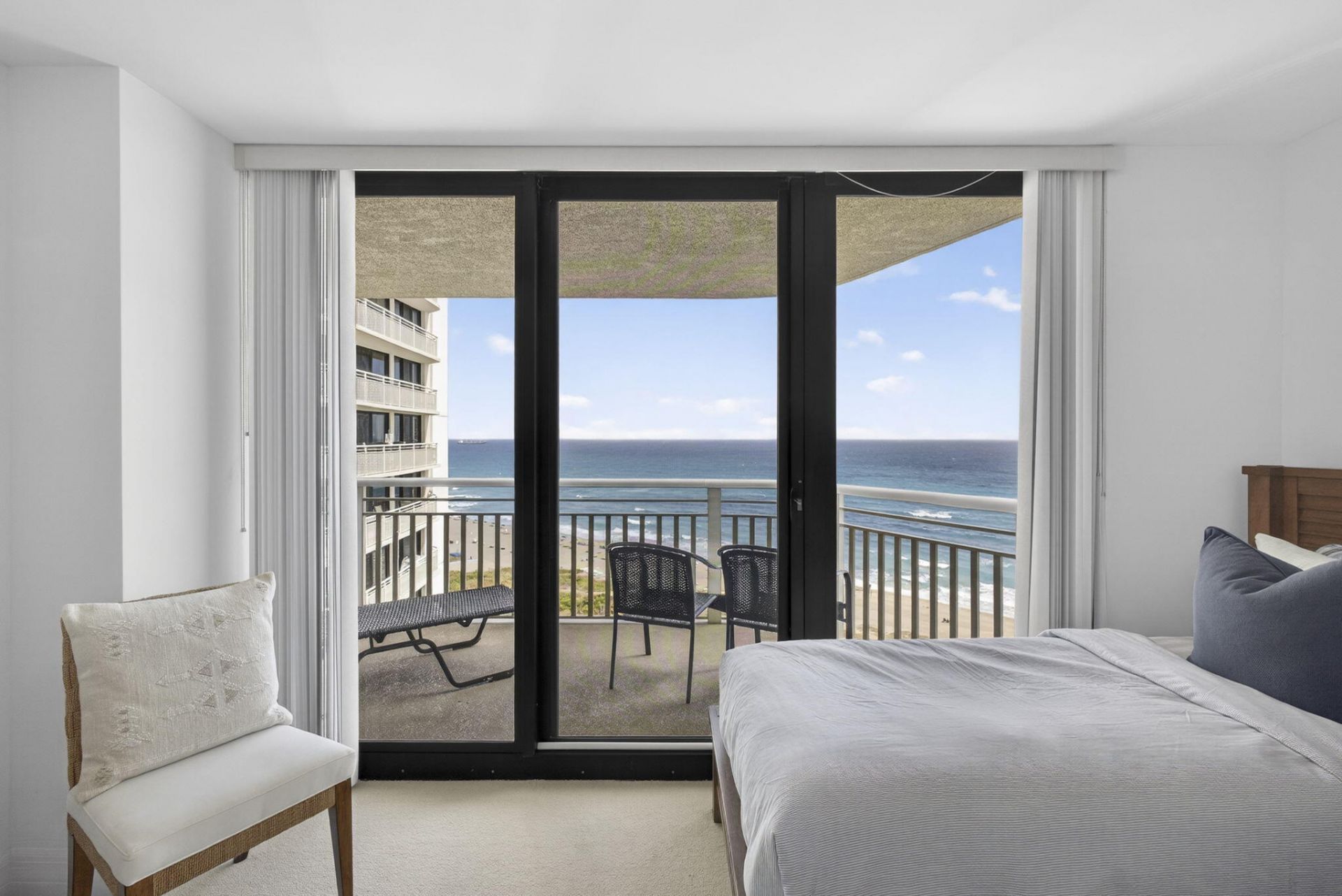 3000 N Ocean Drive, Riviera Beach, FL 33404 Photo