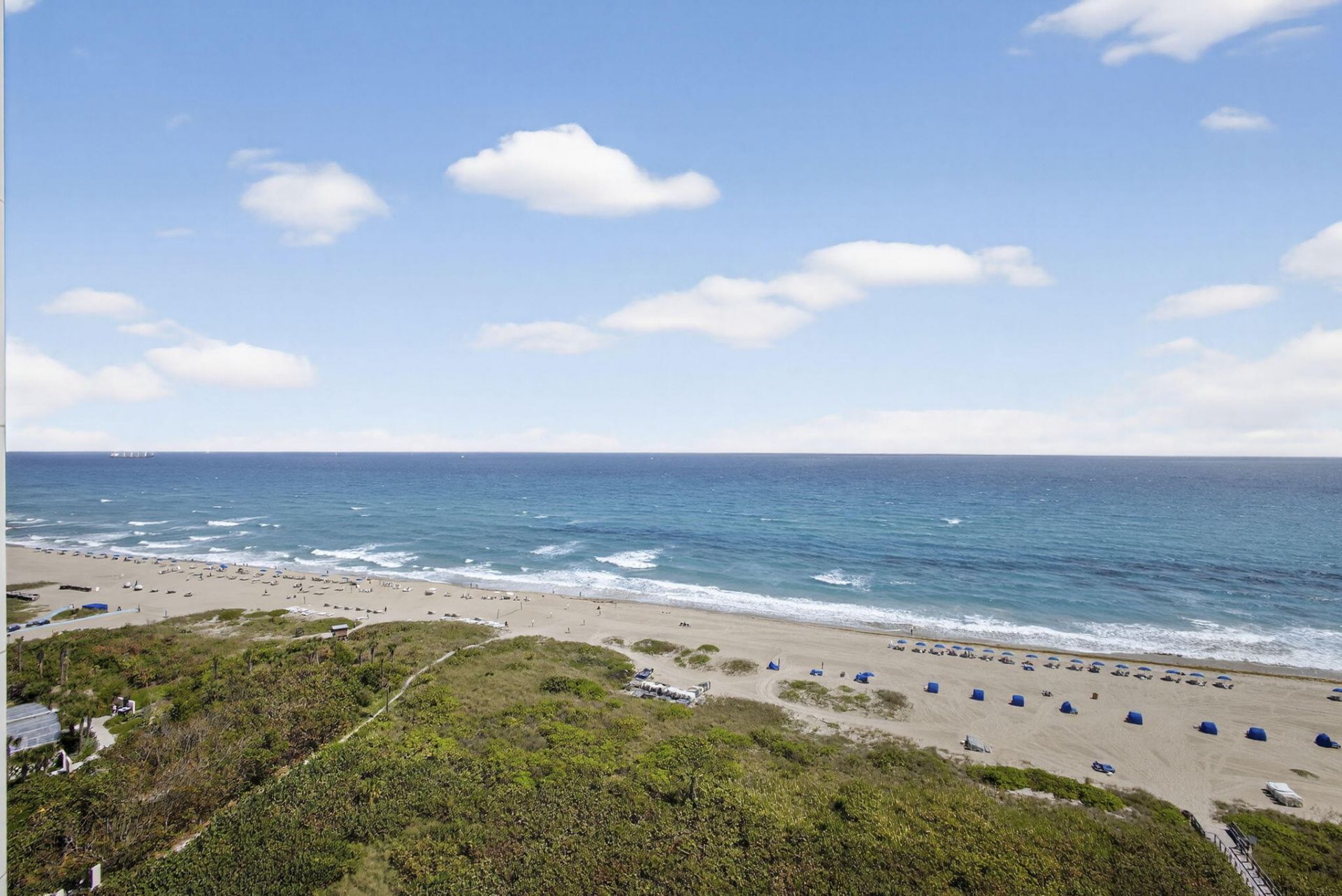 3000 N Ocean Drive, Riviera Beach, FL 33404 Photo