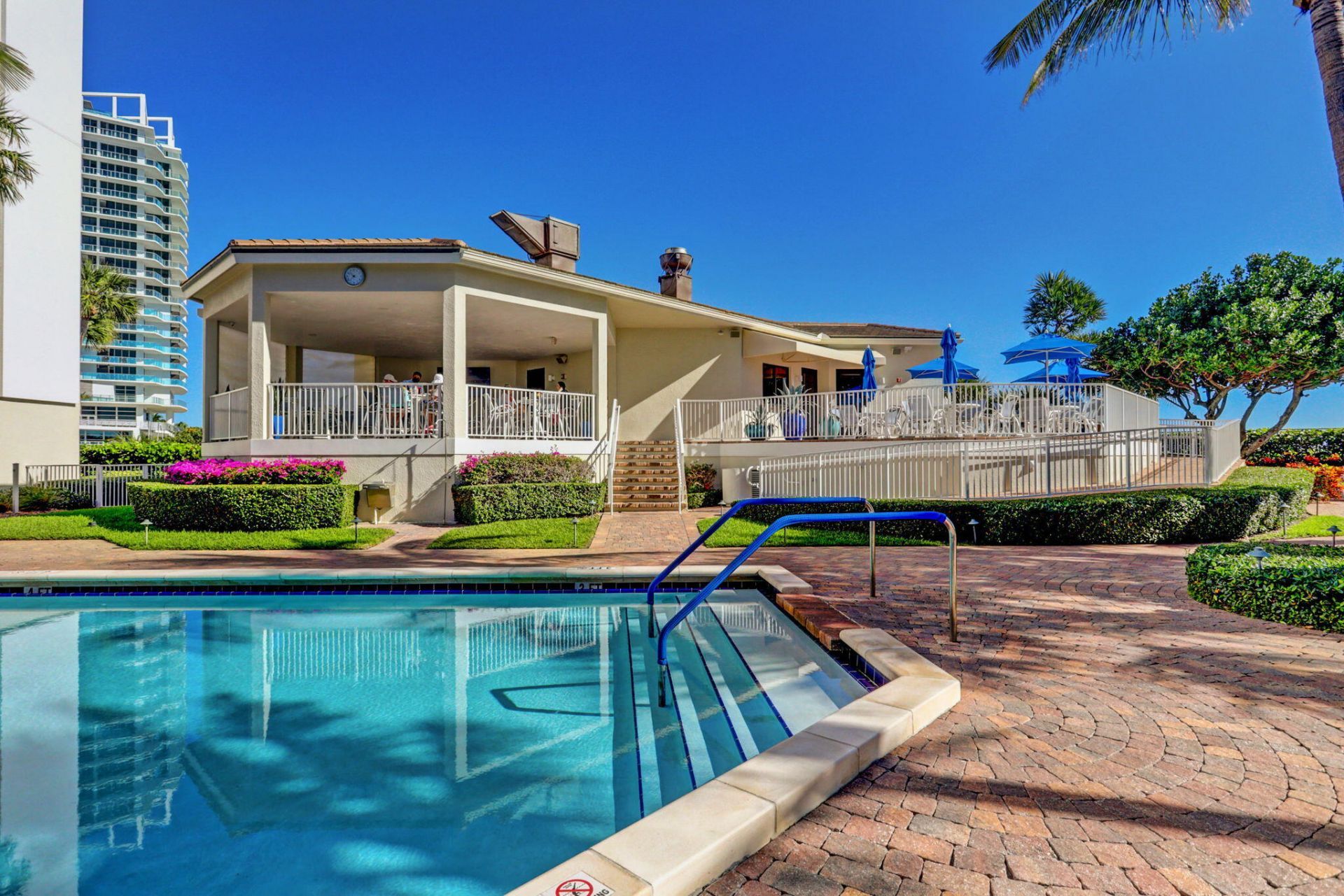 3000 N Ocean Drive, Riviera Beach, FL 33404 Photo