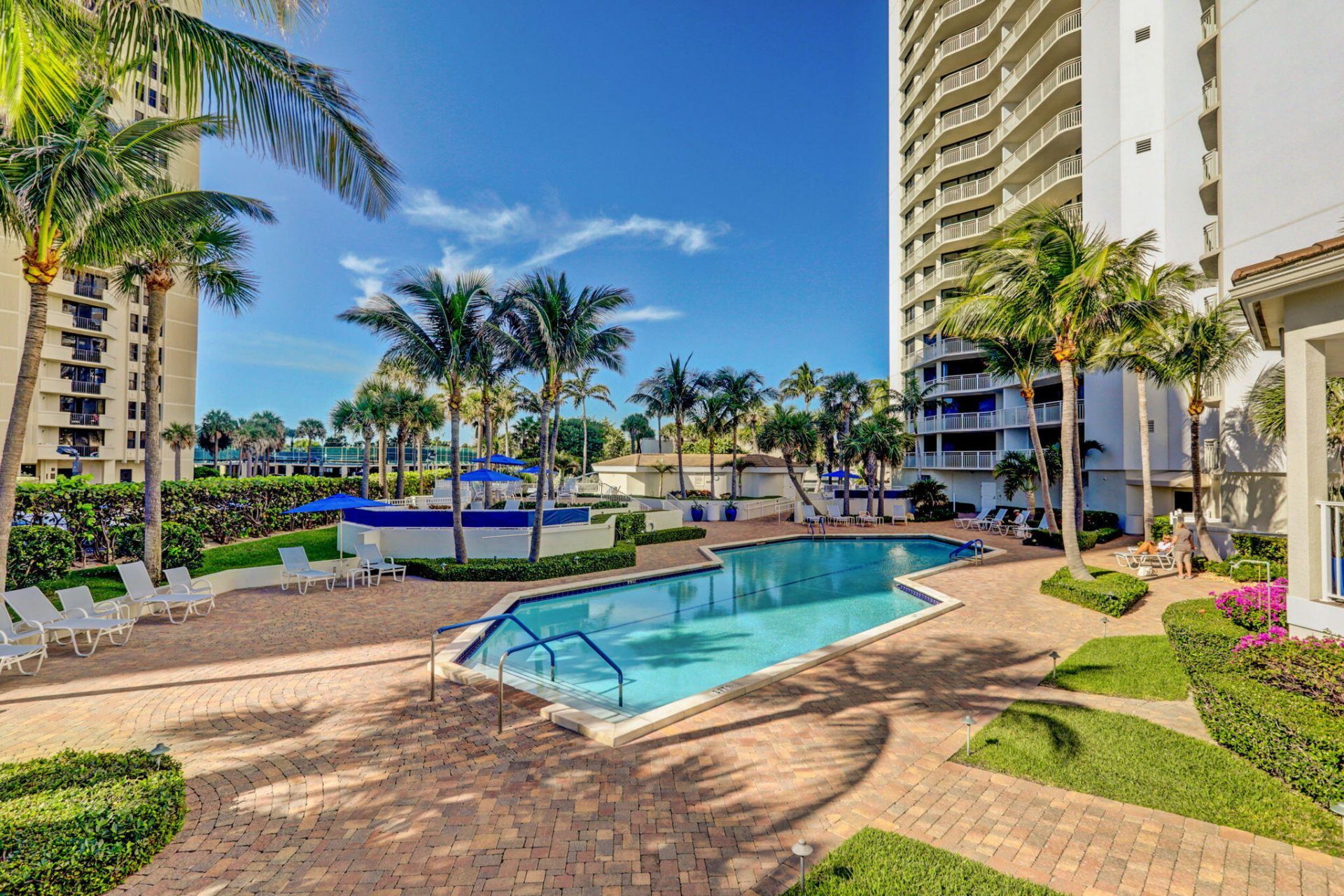 3000 N Ocean Drive, Riviera Beach, FL 33404 Photo