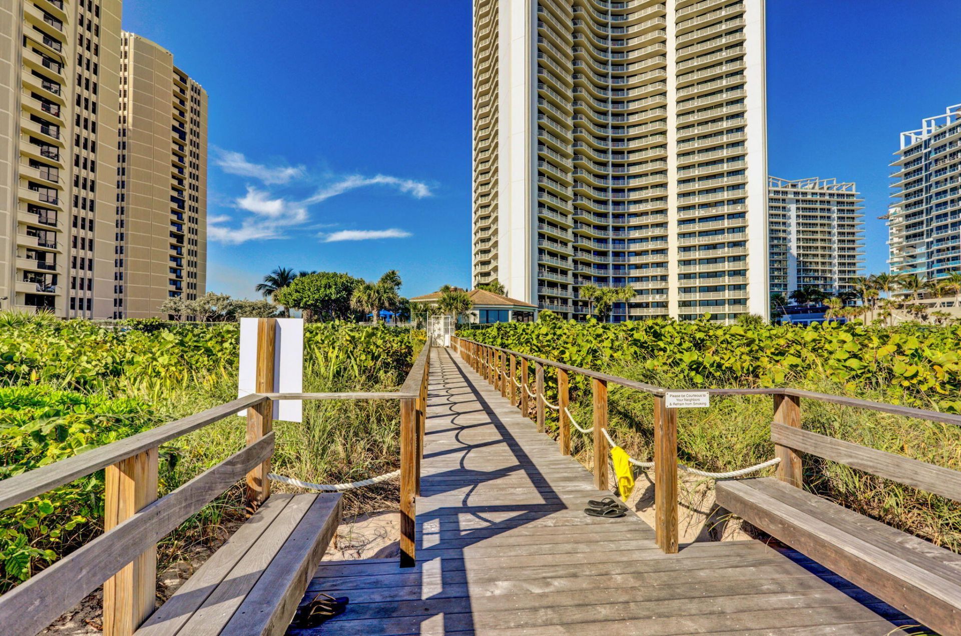 3000 N Ocean Drive, Riviera Beach, FL 33404 Photo