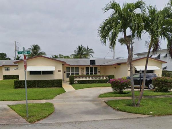 3709 Tyler Street, Hollywood, FL 33021