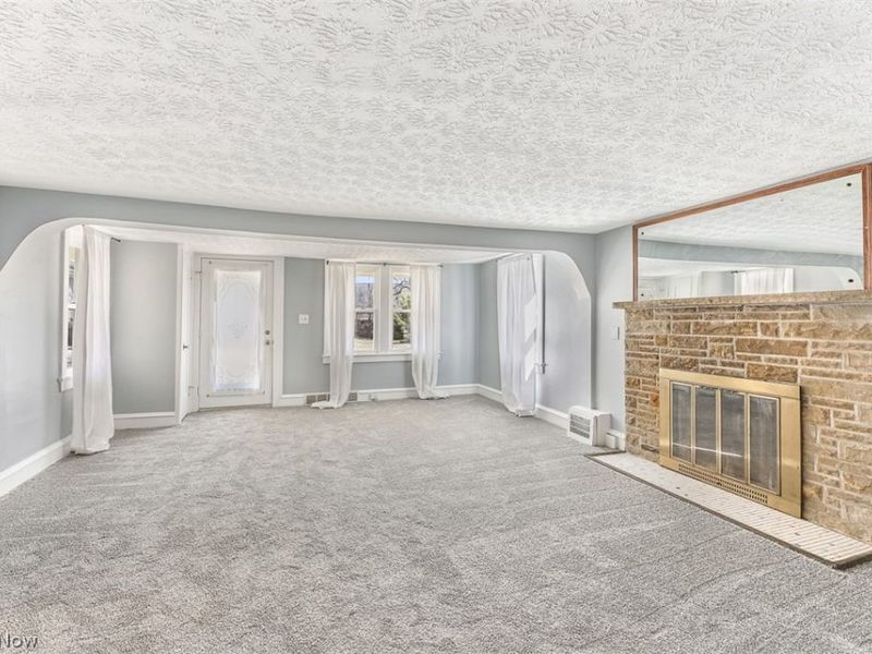 85 Maple Drive, Hudson, OH 44236 Photo 4