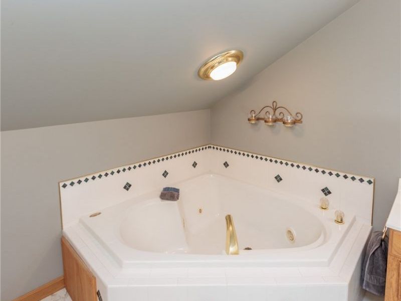 115 Fairway Circle, Norwalk, OH 44857 Photo 45