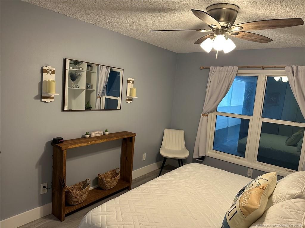 429 NE Tradewind Lane, Unit 405, Stuart, FL 34996 Photo