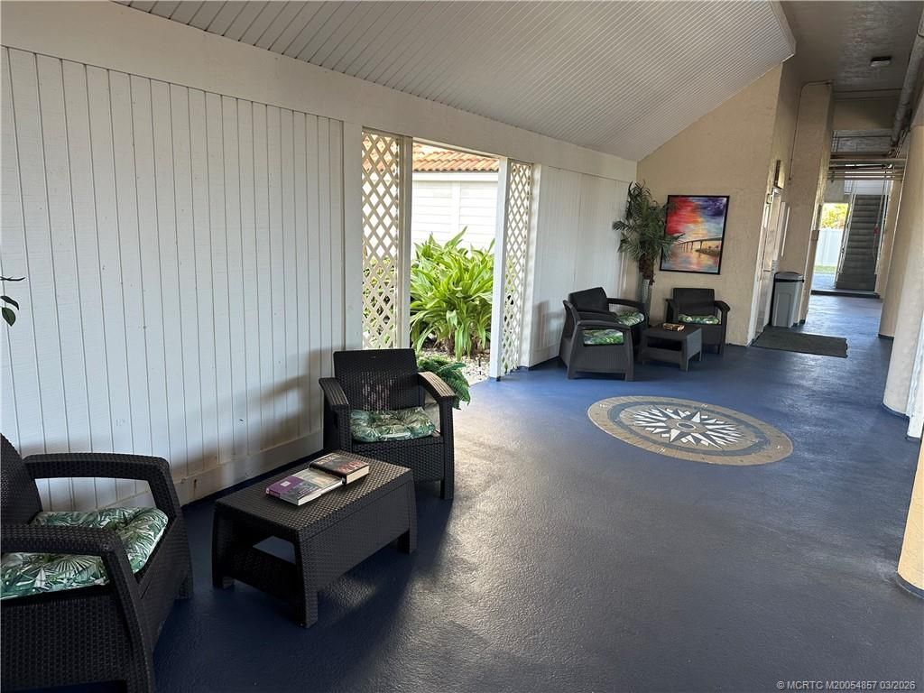 429 NE Tradewind Lane, Unit 405, Stuart, FL 34996 Photo