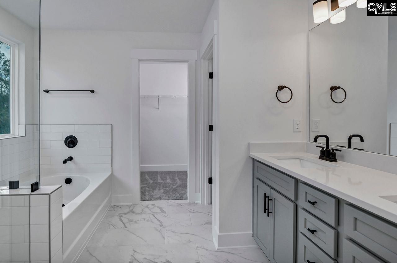 134 Clubside Drive Photo 20