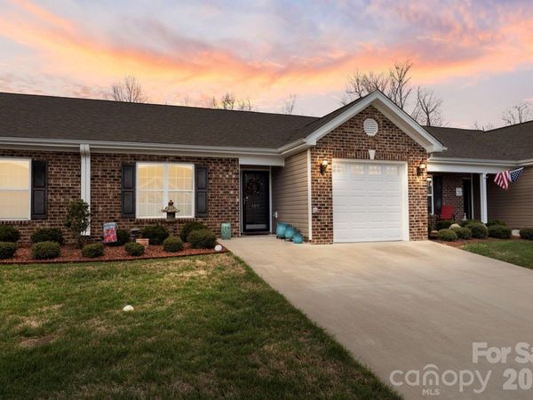 105 Oak Ridge Drive, Archdale, NC 27263