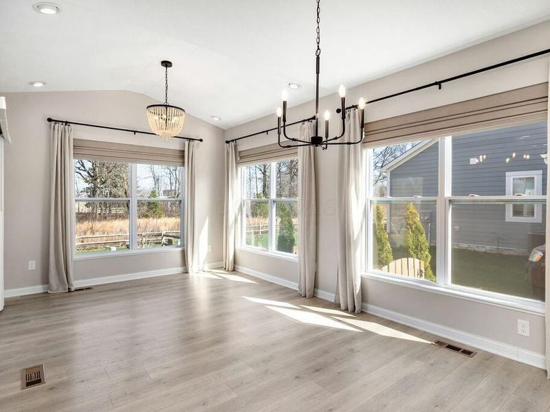 9218 Pickens Drive, Blacklick, OH 43004 Photo 13