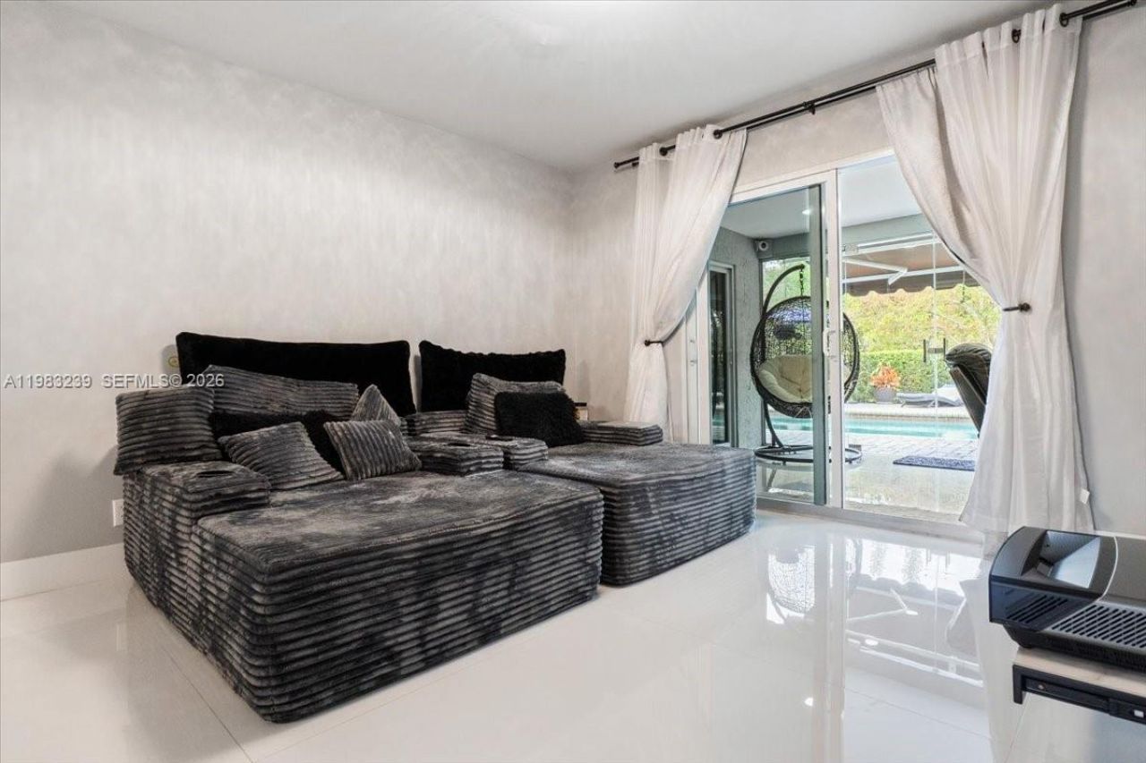 6313 NW 75th Way, Parkland, FL 33067 Photo