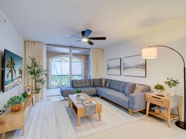 4824 N State Road 7 , Unit 9105, Coconut Creek, FL 33073