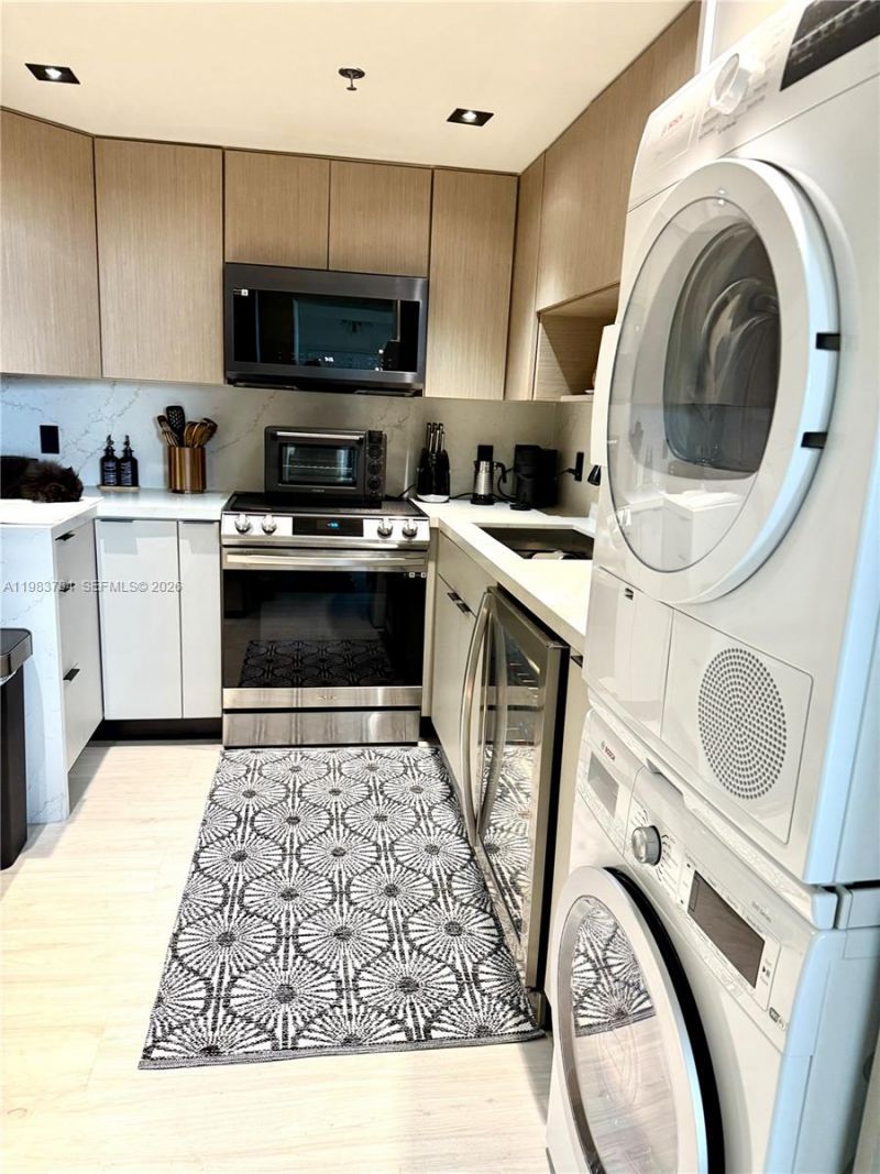 2829 Indian Creek Dr, Unit 603, Miami Beach, FL 33140 Photo