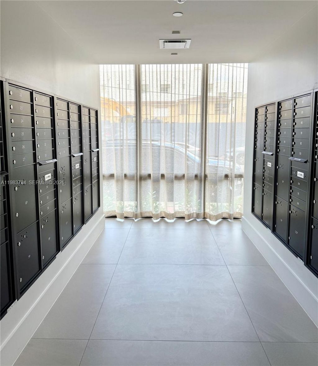 2829 Indian Creek Dr, Unit 603, Miami Beach, FL 33140 Photo