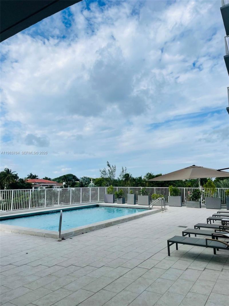 2829 Indian Creek Dr, Unit 603, Miami Beach, FL 33140 Photo