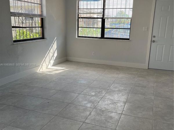 2041 NW 6th St , Unit a, Miami, FL 33125