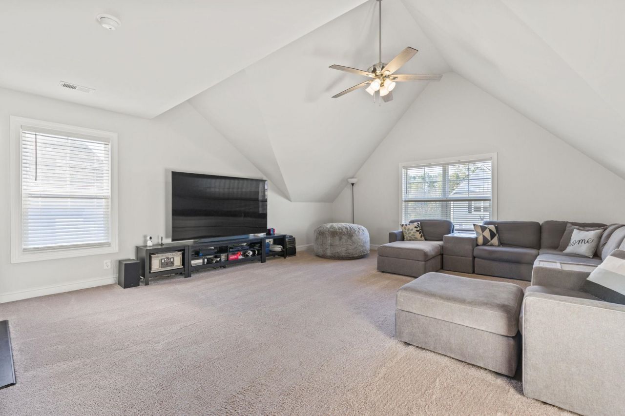 995 Desert Wheatgrass Dr. Photo 14