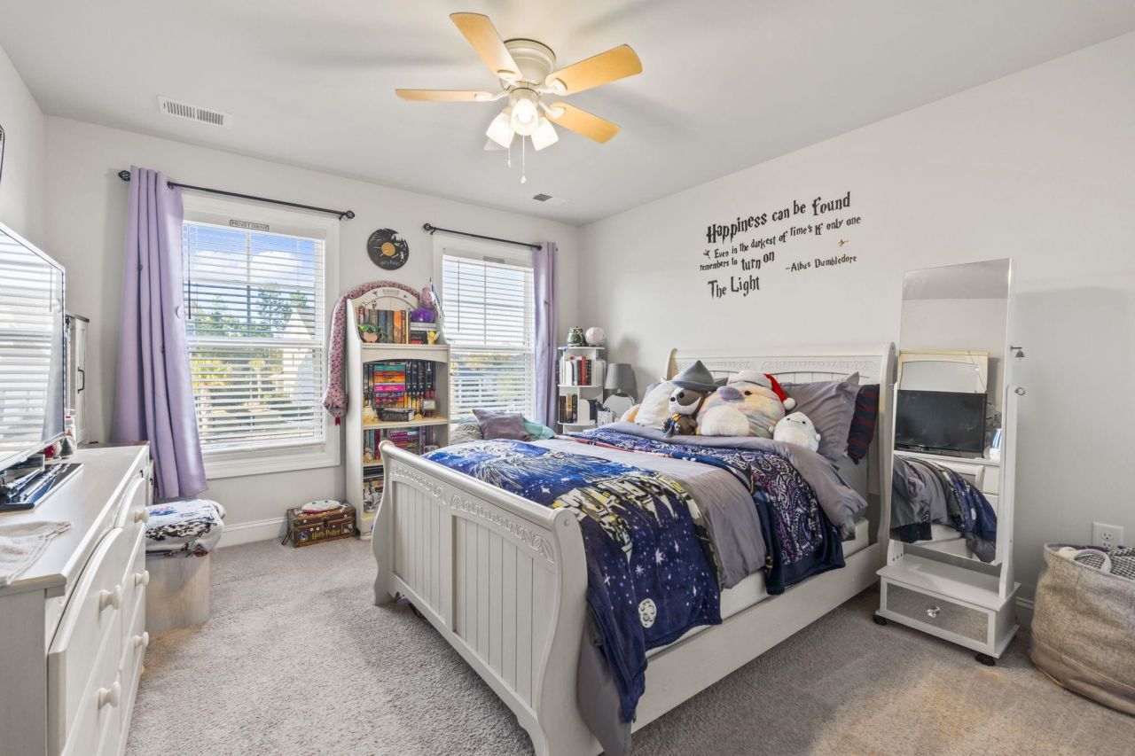 995 Desert Wheatgrass Dr. Photo 19