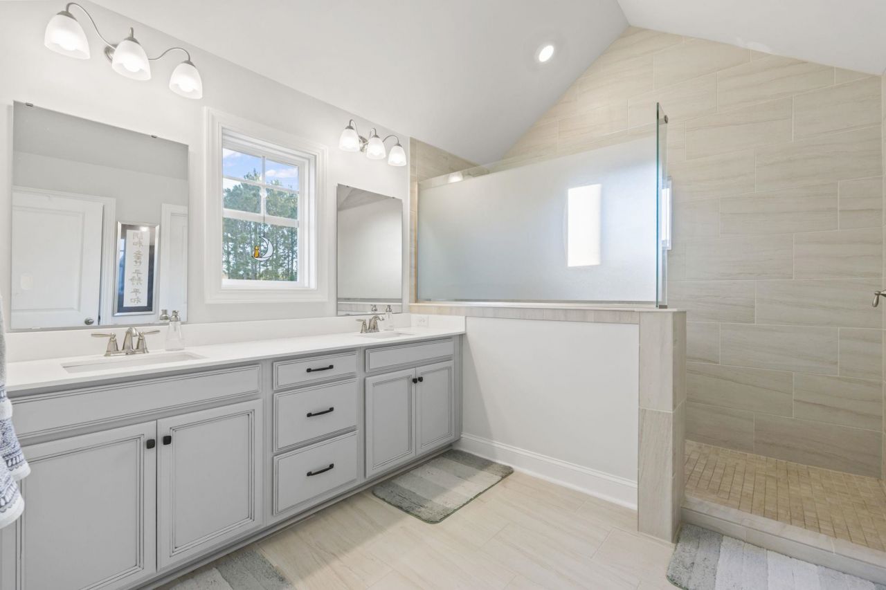 995 Desert Wheatgrass Dr. Photo 23