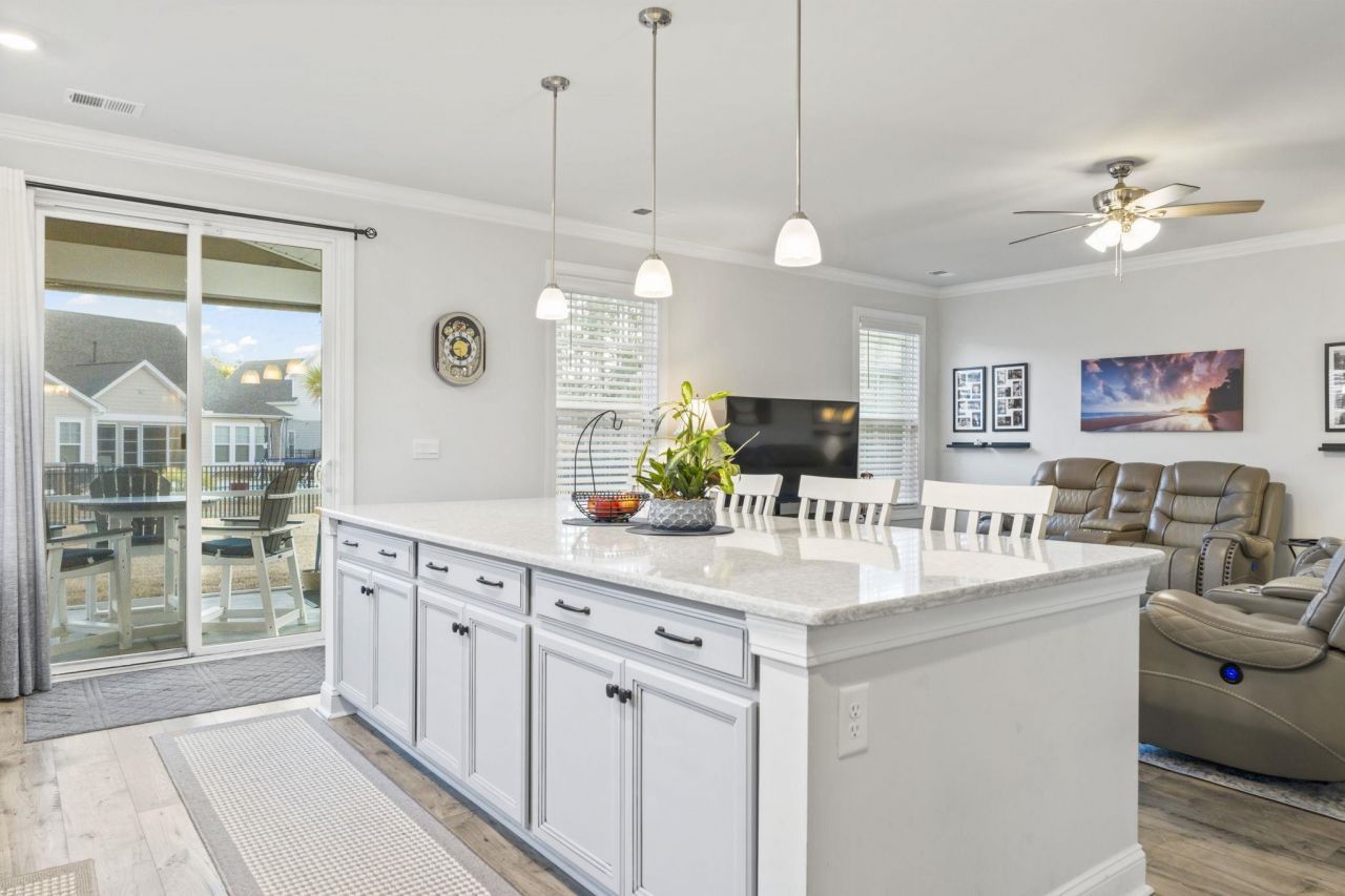 995 Desert Wheatgrass Dr. Photo 38