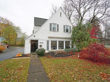 1105 Walnut Street , Elmira, NY 14905