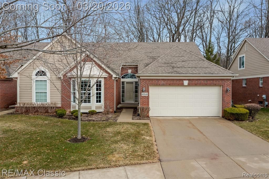 40548 Lenox Park Drive, Novi, MI 48377 Main Photo