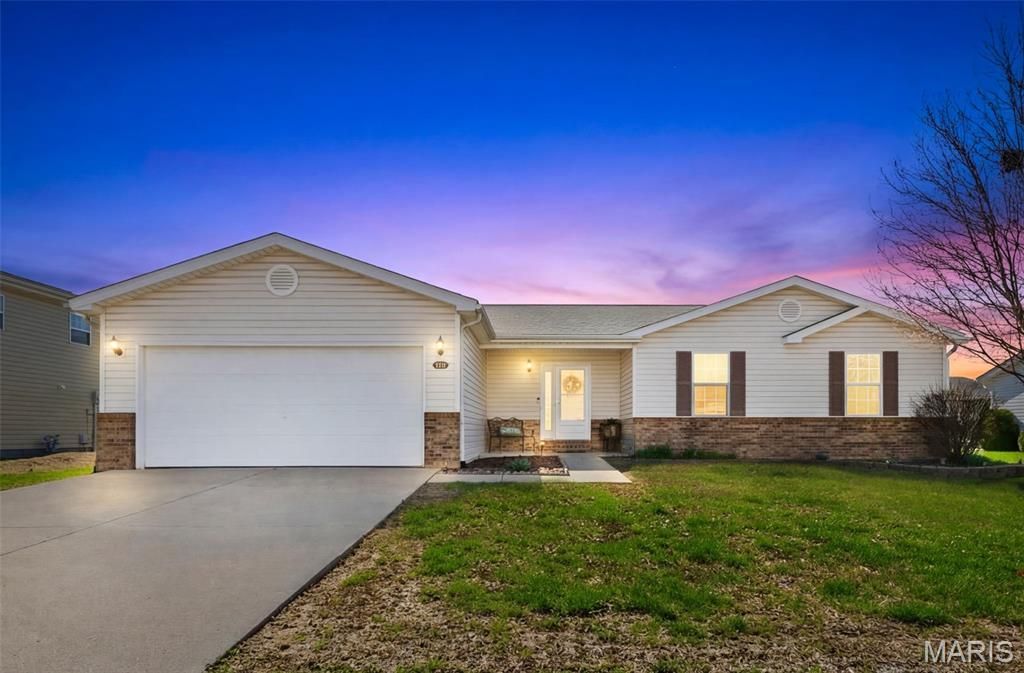 433 Audry Drive  Dupo, IL 62239