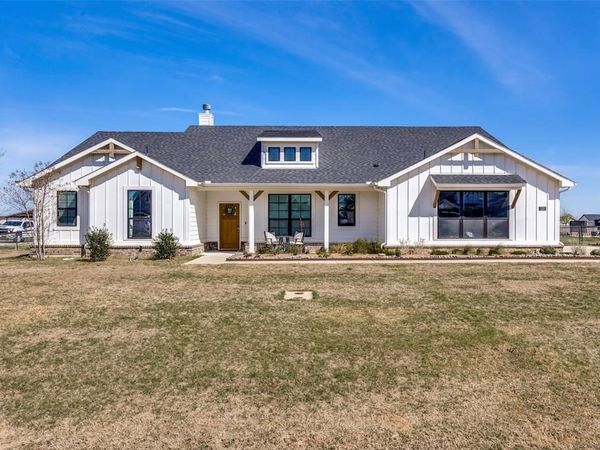110 Ridgetop Trail , Rhome, TX 76078