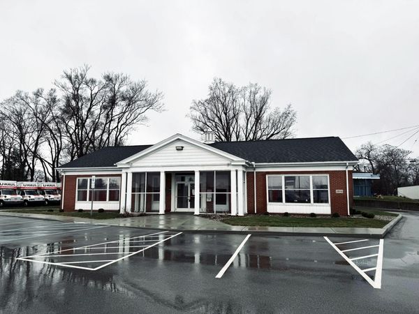 2815 E Michigan Avenue, Jackson, MI 49202