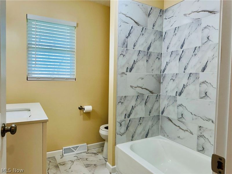 4913 Dunsmore Avenue, Ashtabula, OH 44004 Photo 15