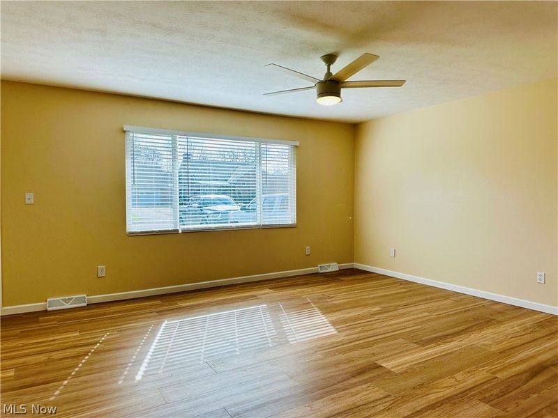 4913 Dunsmore Avenue, Ashtabula, OH 44004 Photo 7