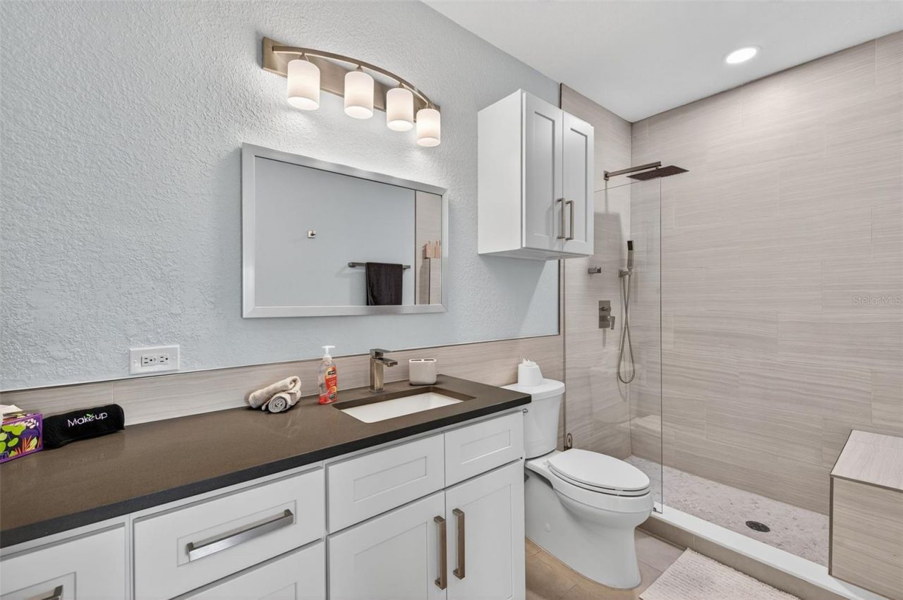 210 3rd Street W, Unit 8305, Bradenton, FL 34205 Photo