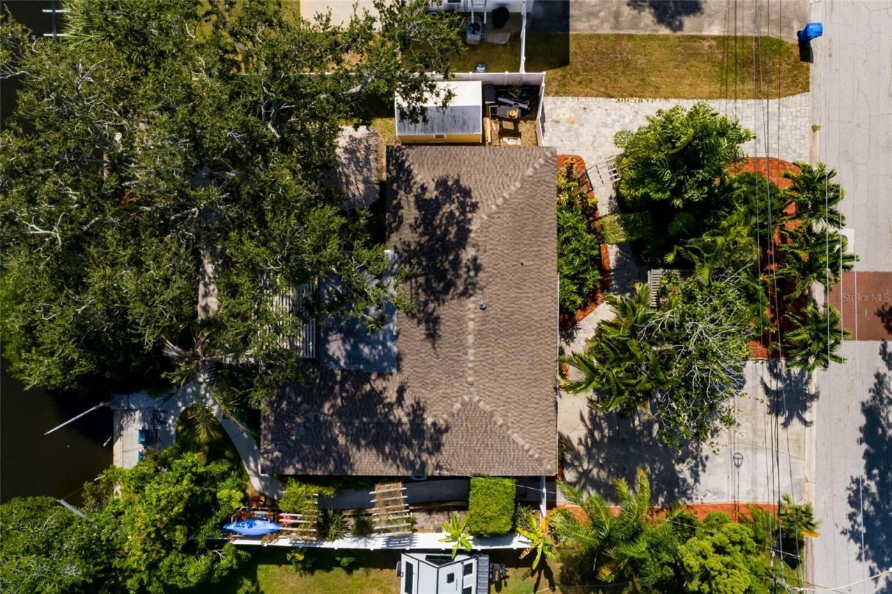 9665 2nd Street N, Saint Petersburg, FL 33702 Photo