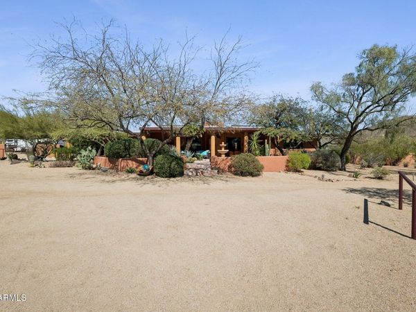 40205 N 26TH Street, Cave Creek, AZ 85331