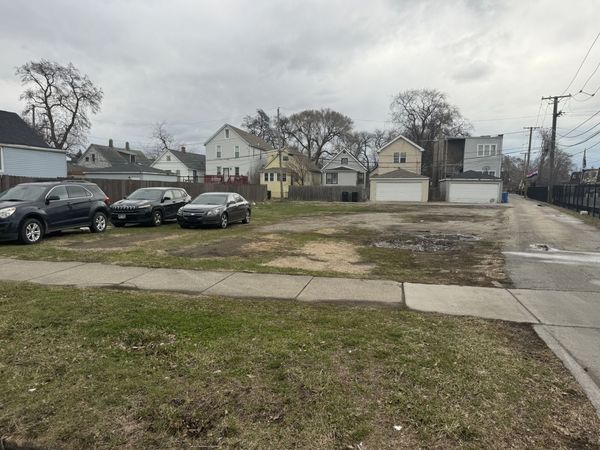 430 W 80th Street , Chicago, IL 60620