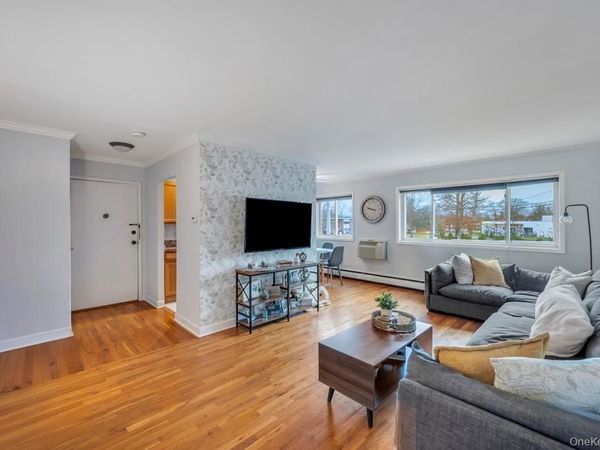 355 Route 111, Unit 42, Smithtown, NY 11787