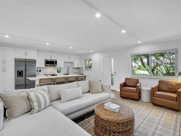 1100 Gulf Shore BLVD N, Unit 103, NAPLES, FL 34102