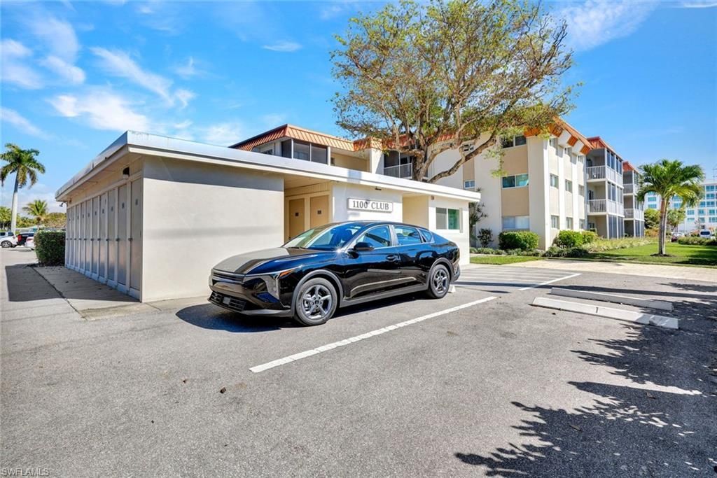 1100 Gulf Shore Blvd N, Unit 103, Naples, FL 34102 Photo