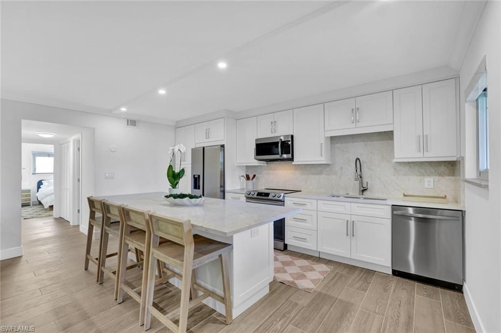 1100 Gulf Shore Blvd N, Unit 103, Naples, FL 34102 Photo